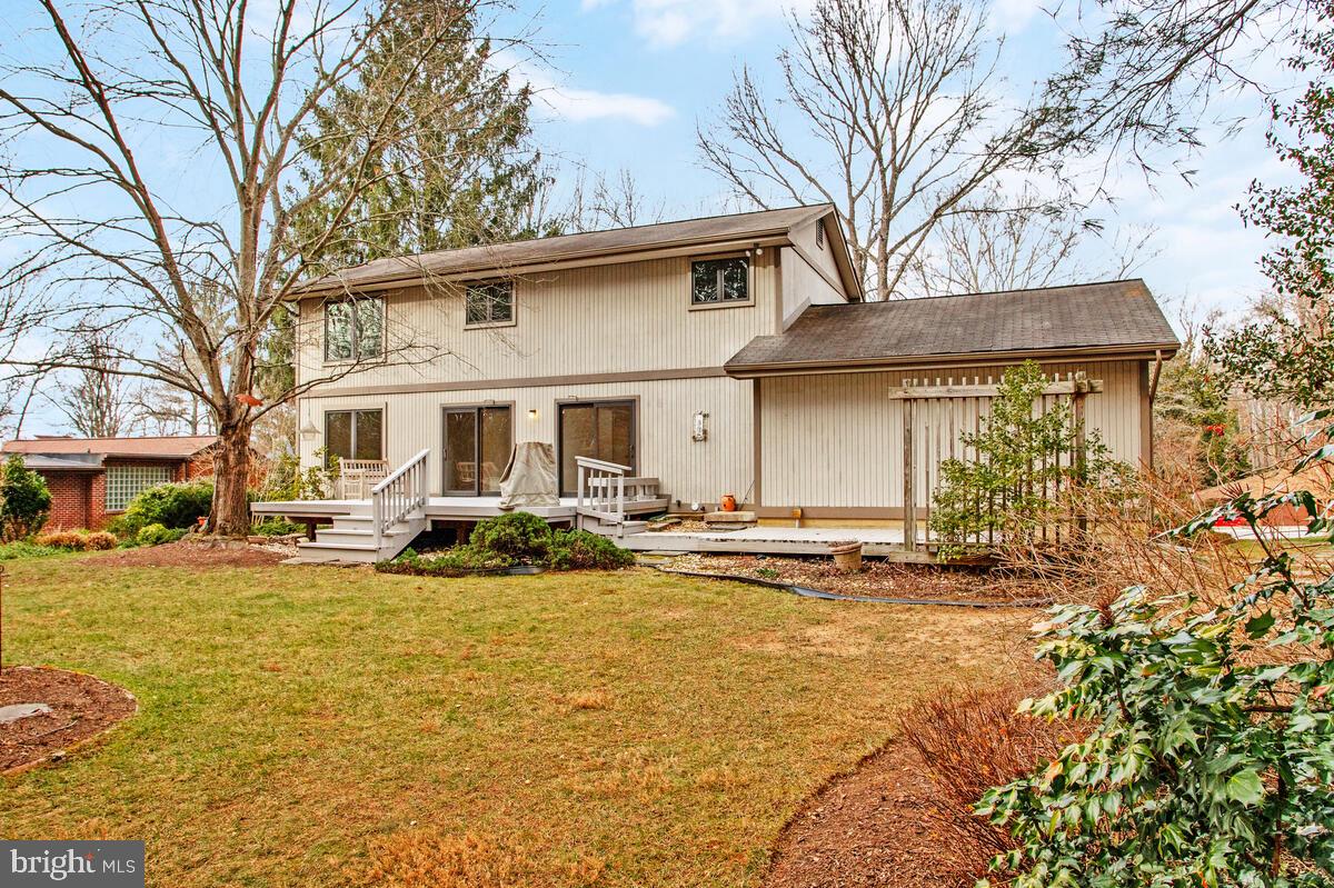 HOBBITS GLEN - Residential