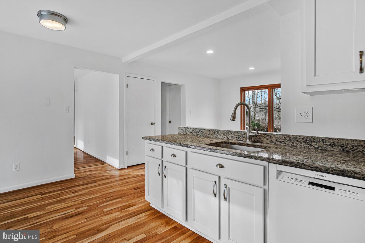 HOBBITS GLEN - Residential