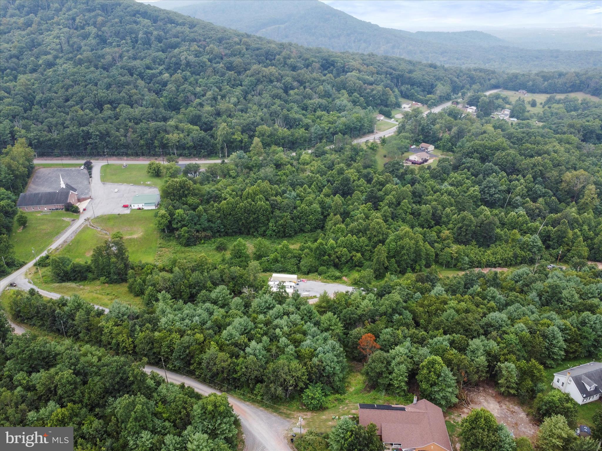 NINE EAST ESTATES - Residential