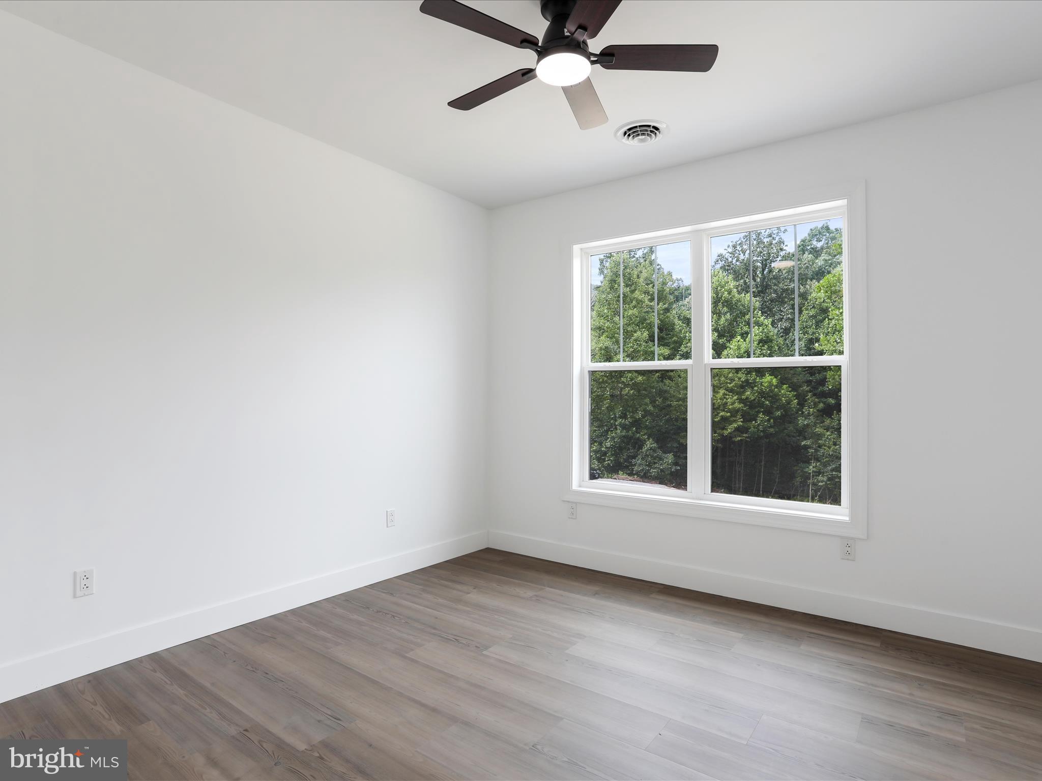 NINE EAST ESTATES - Residential