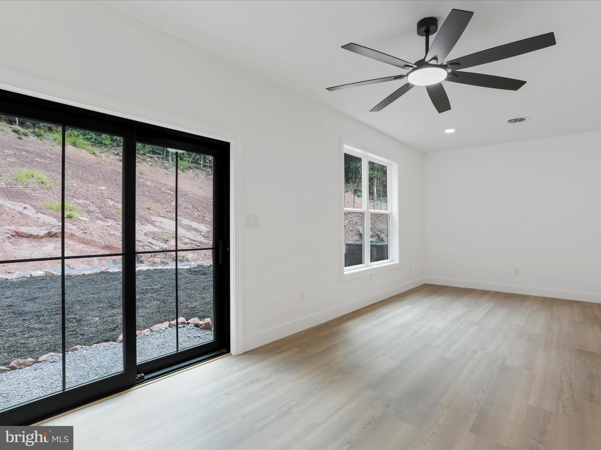 NINE EAST ESTATES - Residential