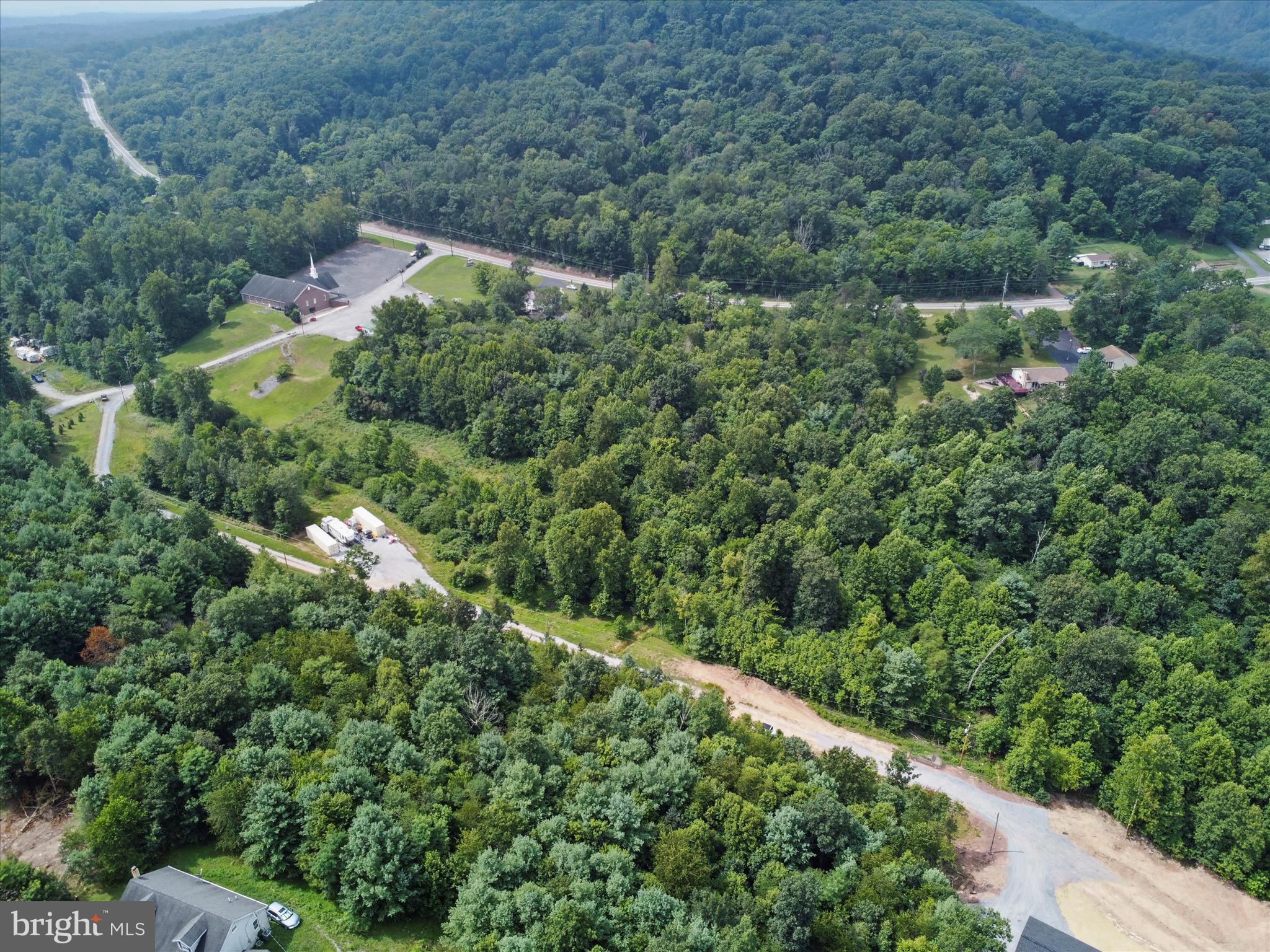 NINE EAST ESTATES - Residential