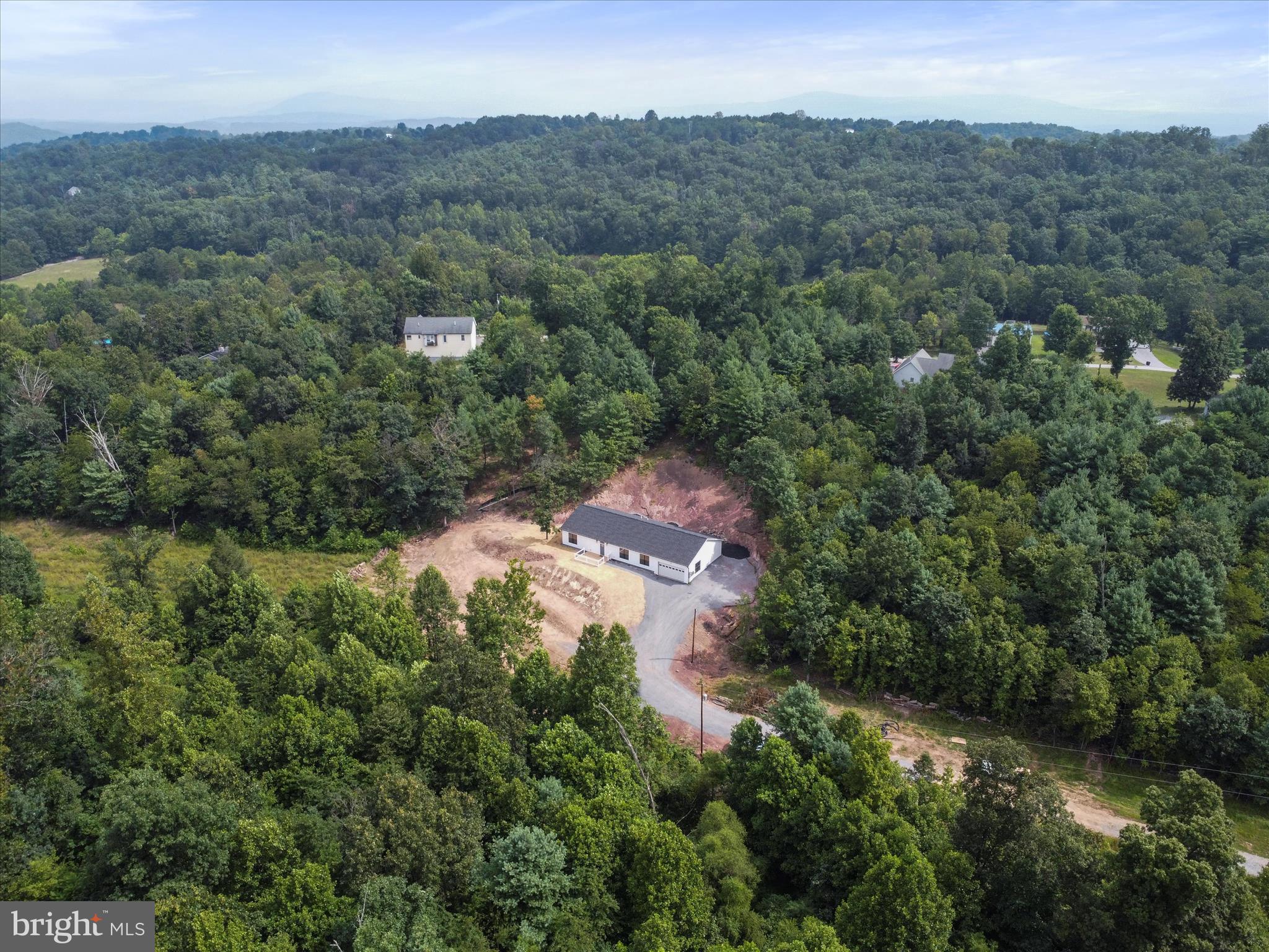 NINE EAST ESTATES - Residential