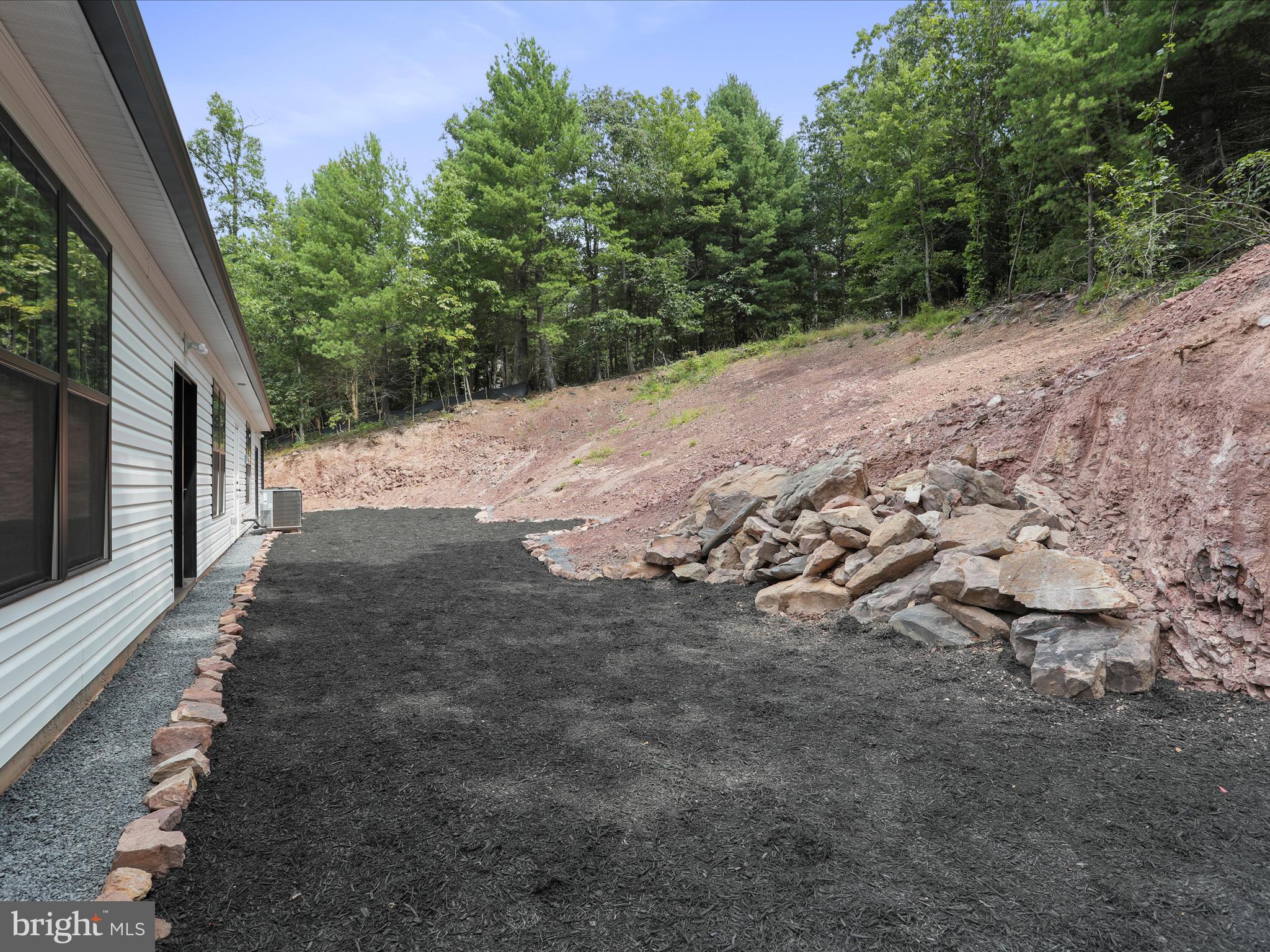 NINE EAST ESTATES - Residential