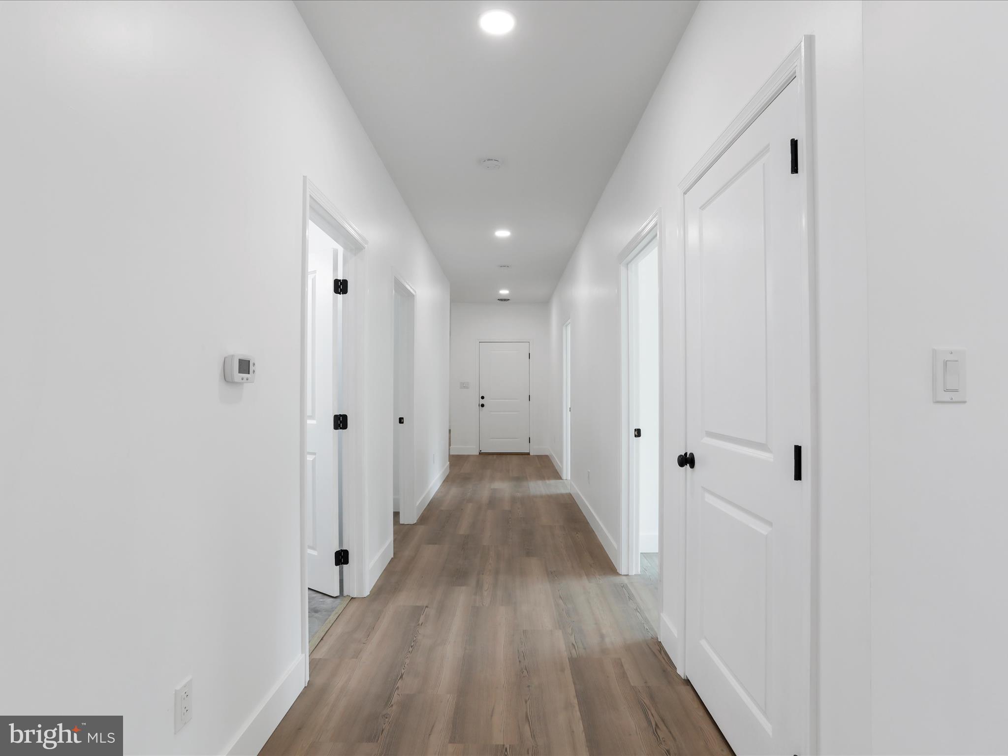 NINE EAST ESTATES - Residential