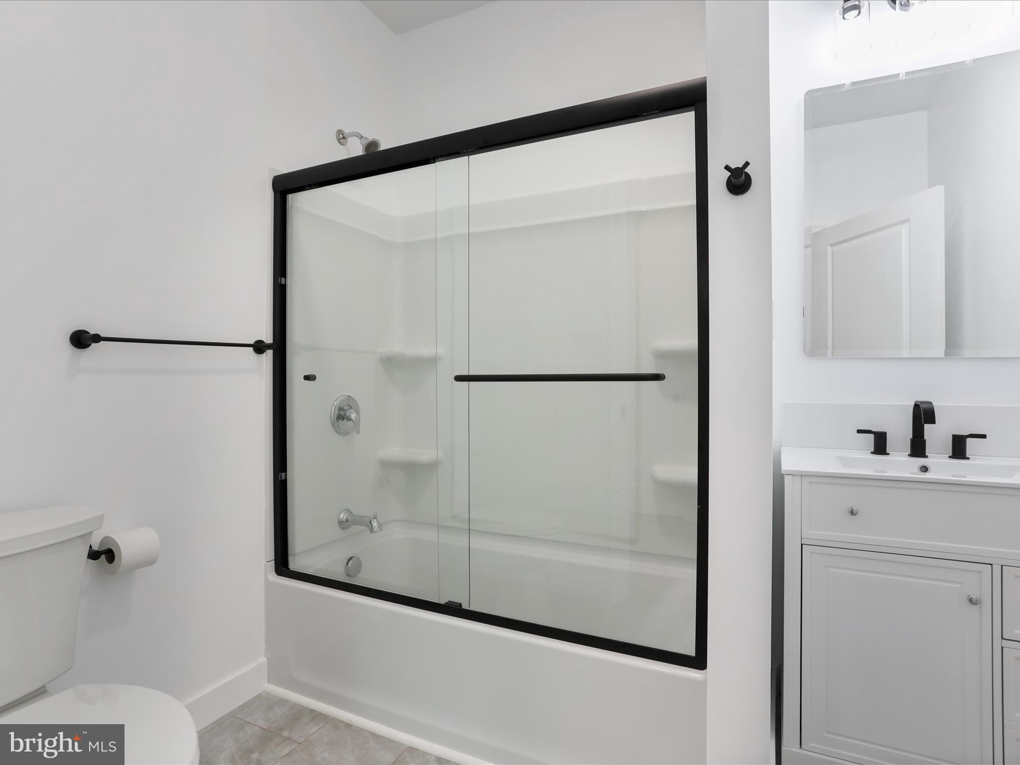 NINE EAST ESTATES - Residential