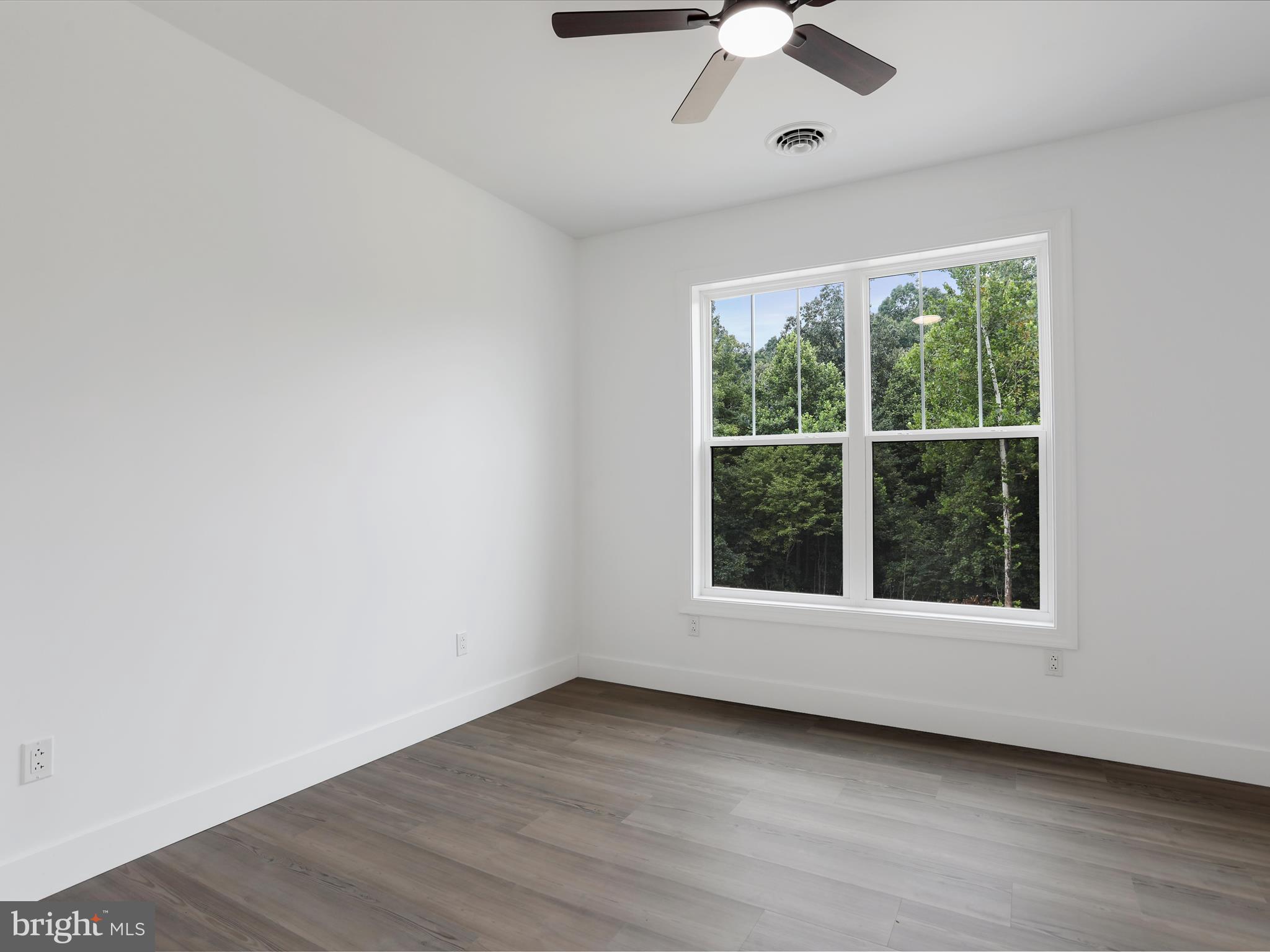 NINE EAST ESTATES - Residential