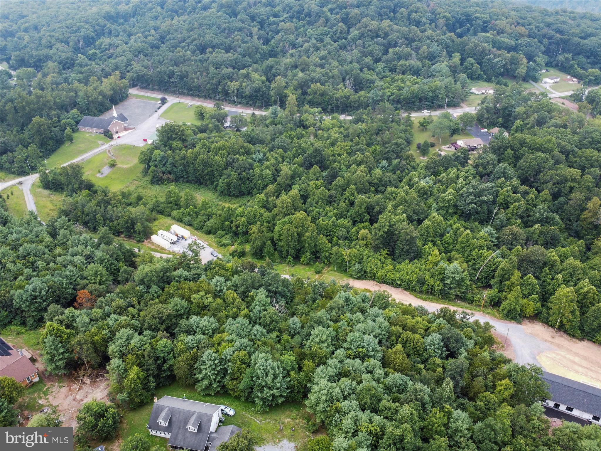 NINE EAST ESTATES - Residential