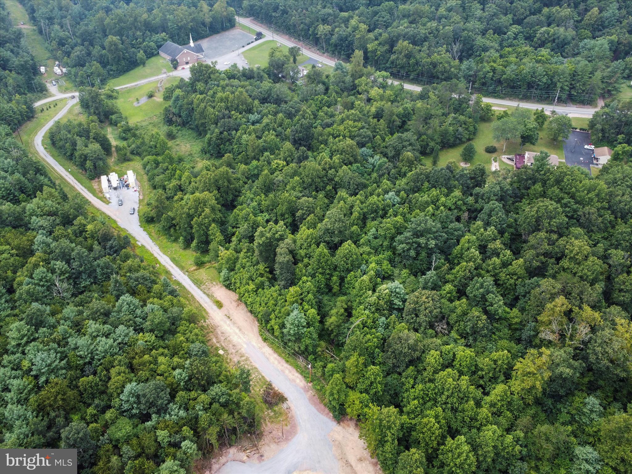 NINE EAST ESTATES - Residential