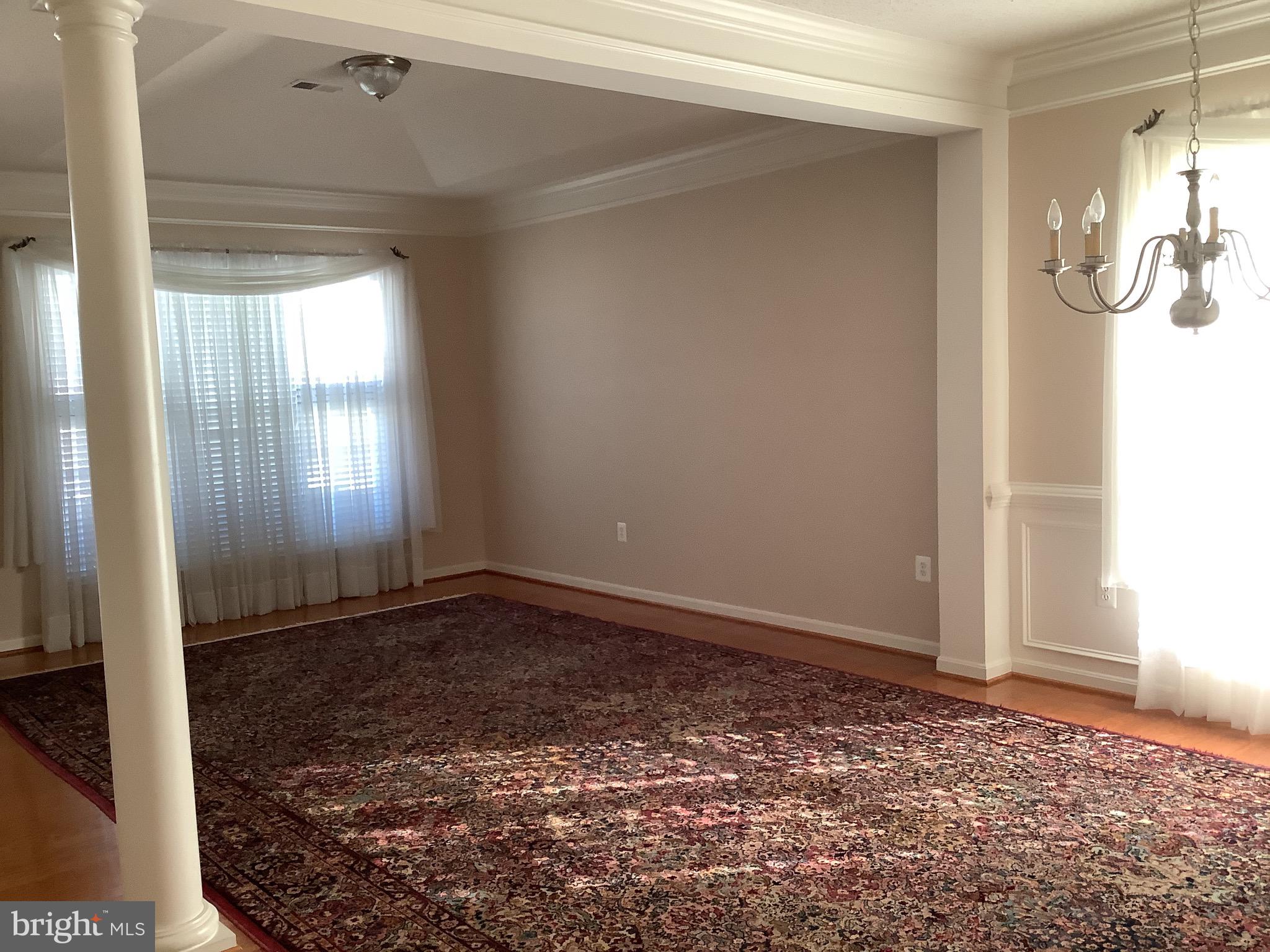 137 HAWTHORNE GREENE CIRCLE