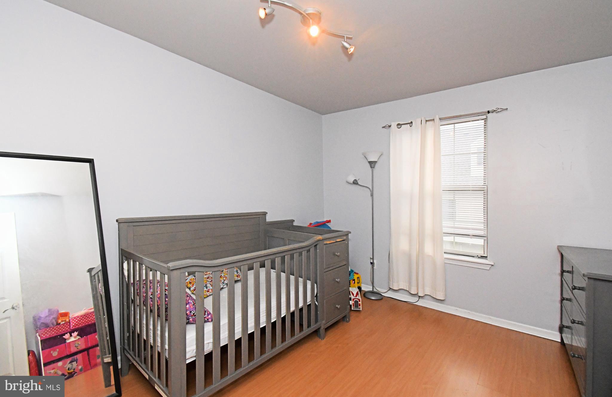 NORTHRIDGE ESTATES - Residential