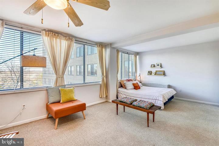 RIVER TOWERS - Residential Lease