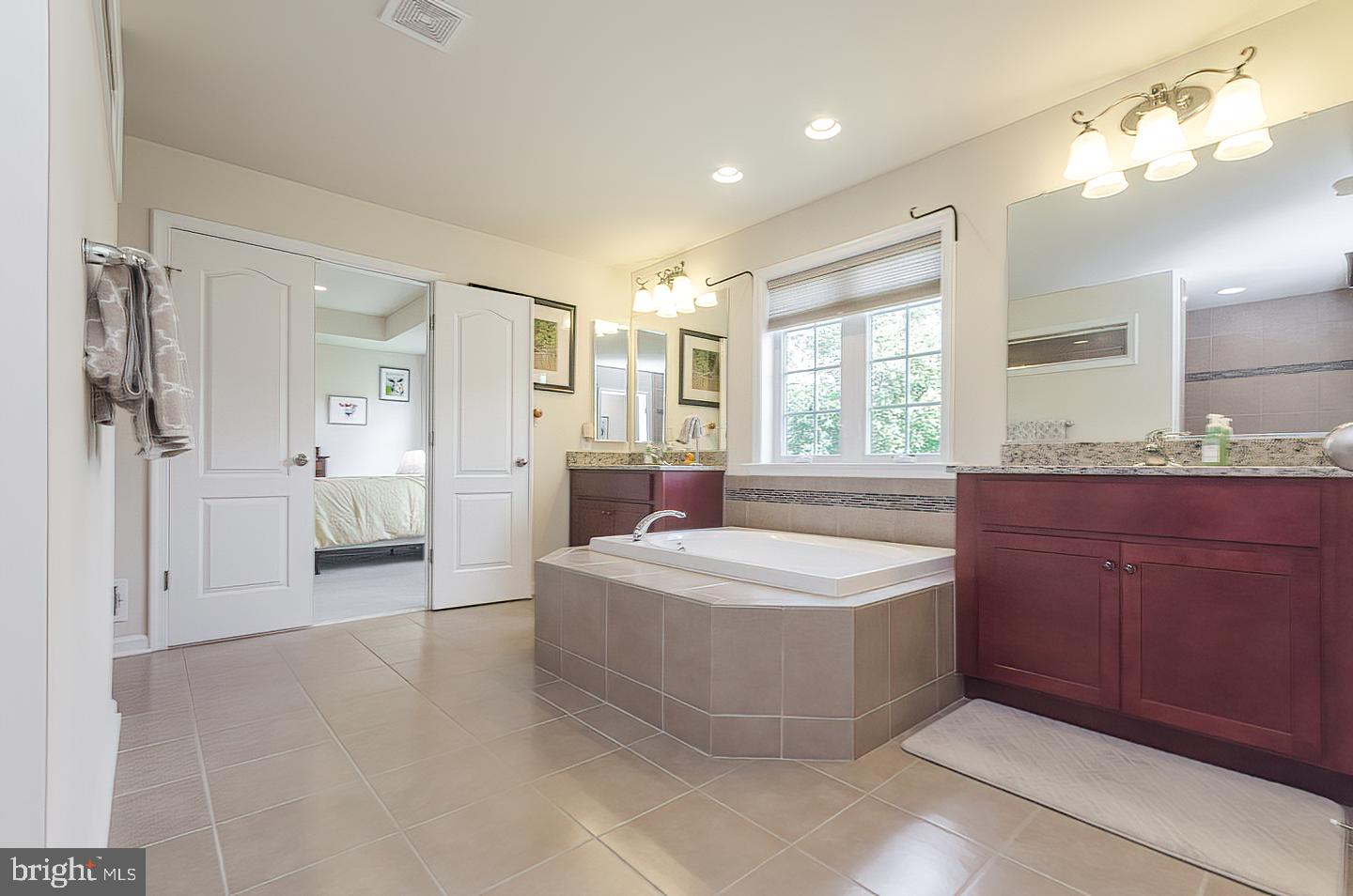 THE POINT - Residential