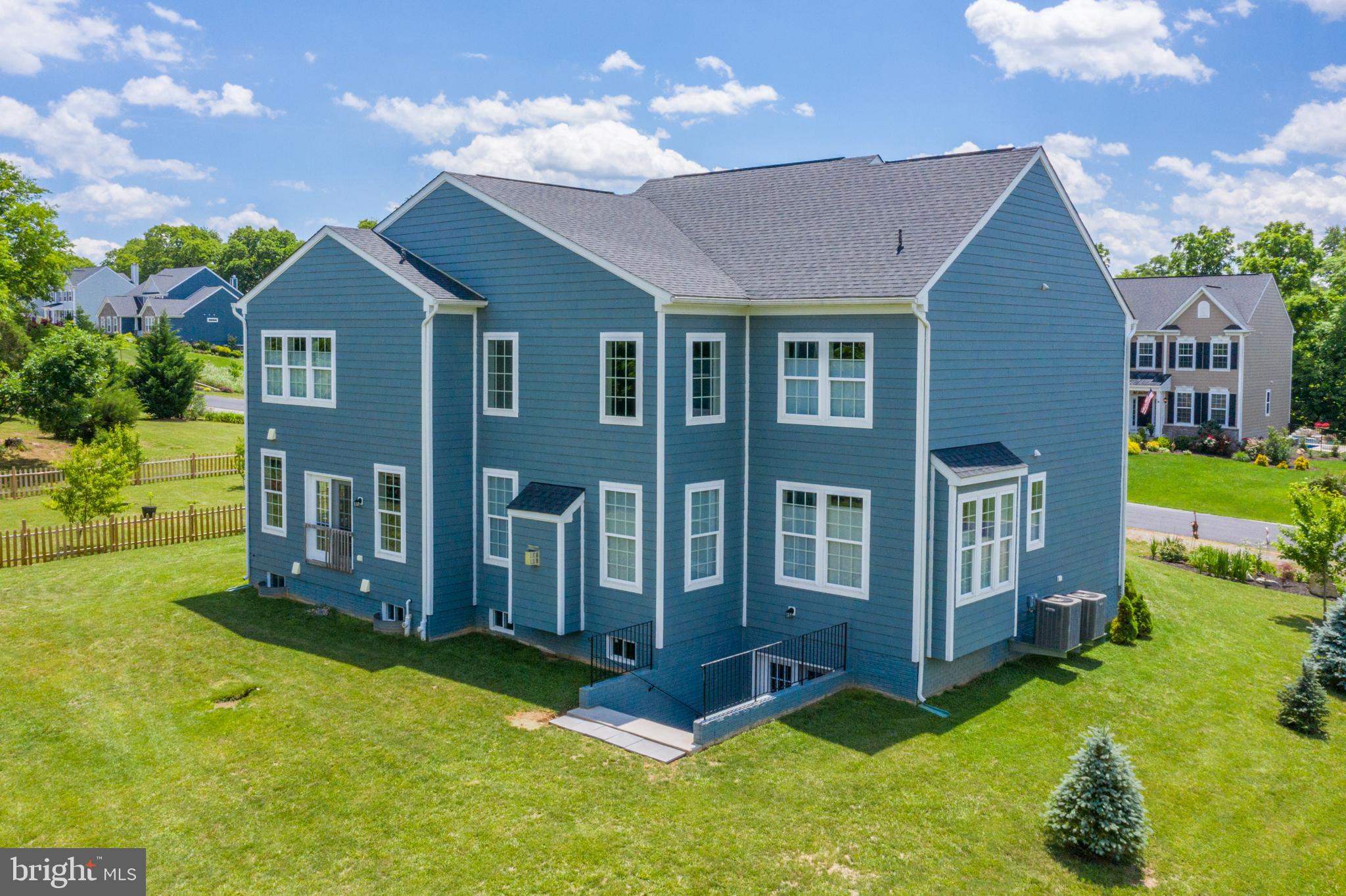 THE POINT - Residential