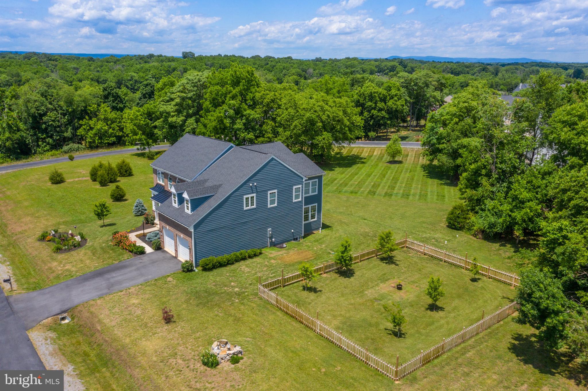 THE POINT - Residential