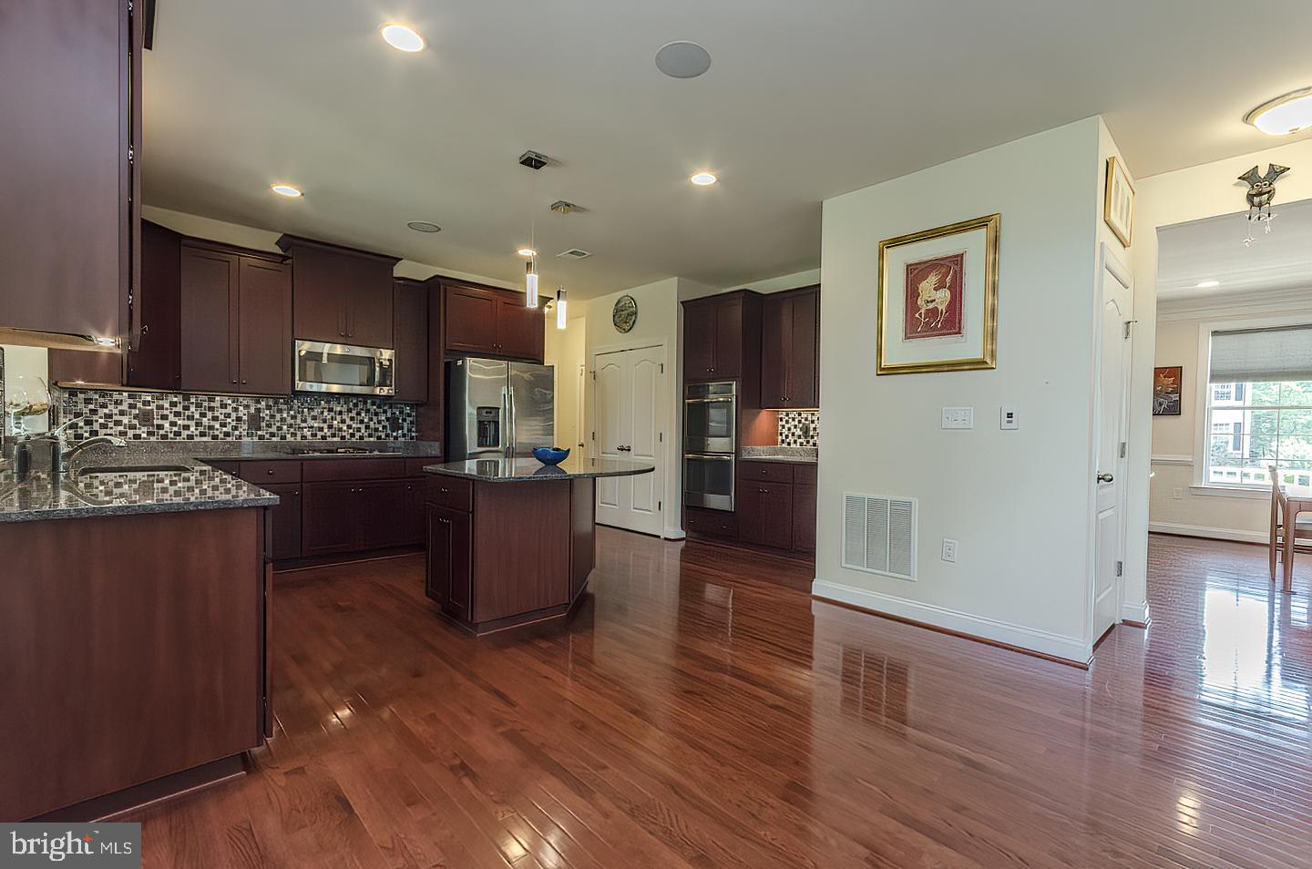 THE POINT - Residential