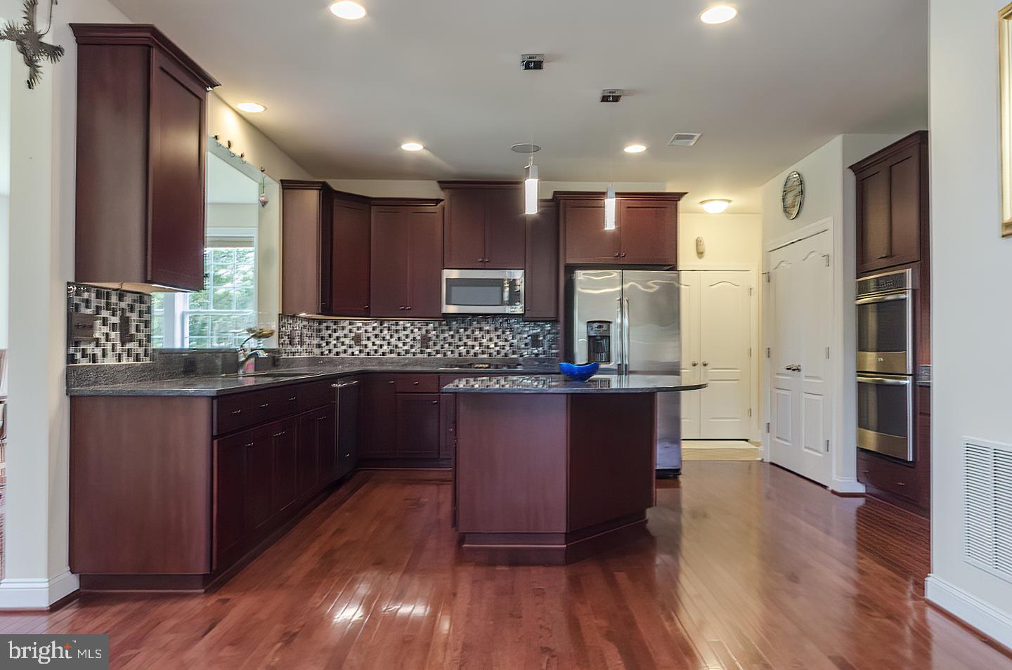 THE POINT - Residential