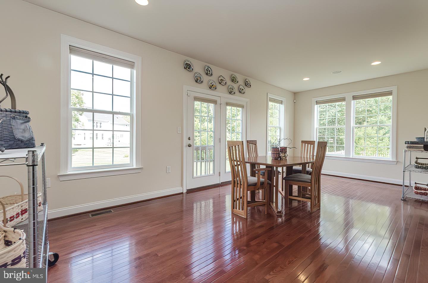 THE POINT - Residential