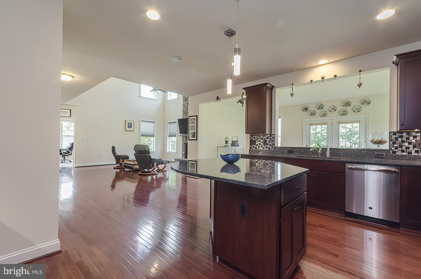 THE POINT - Residential