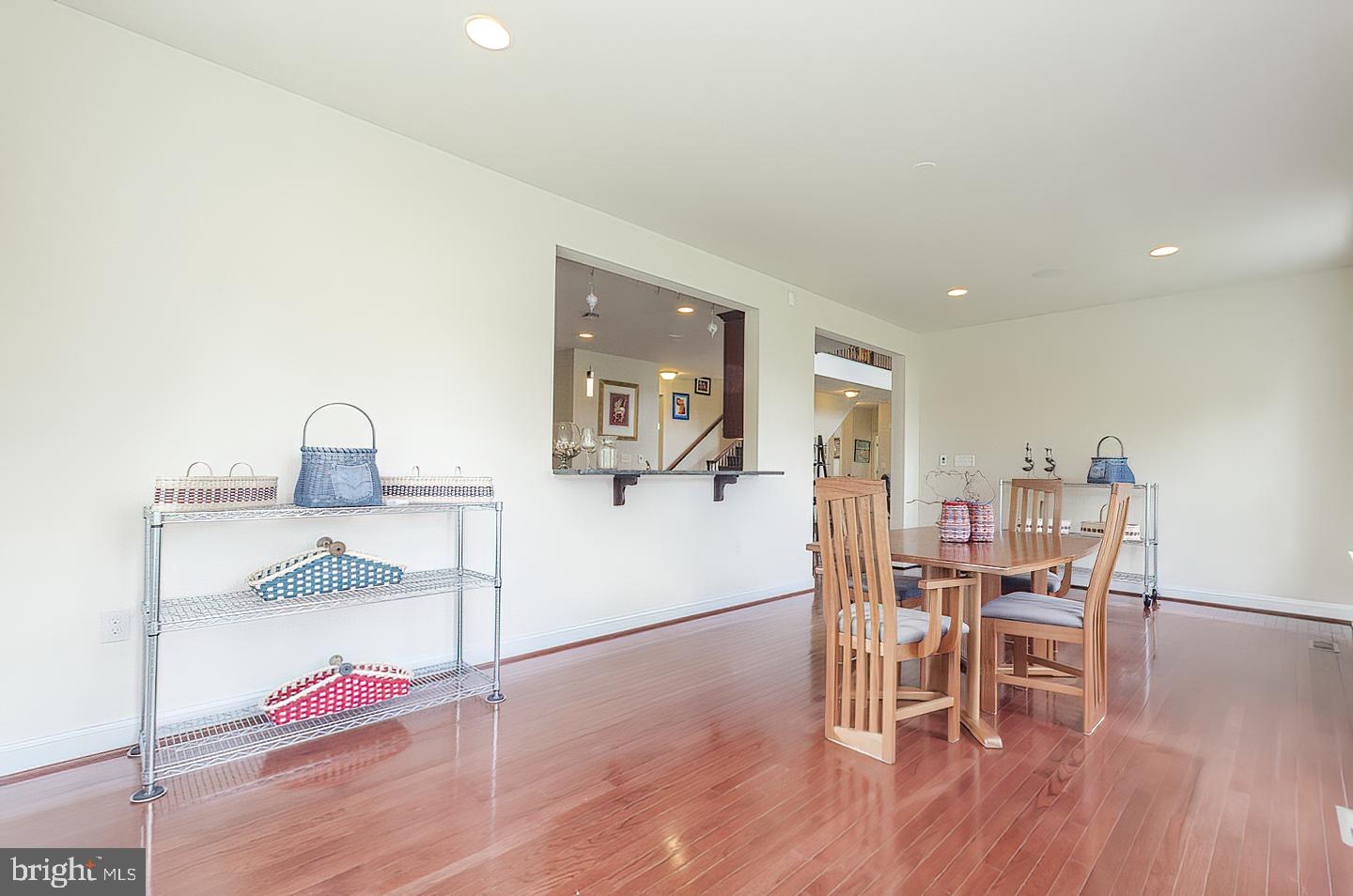 THE POINT - Residential