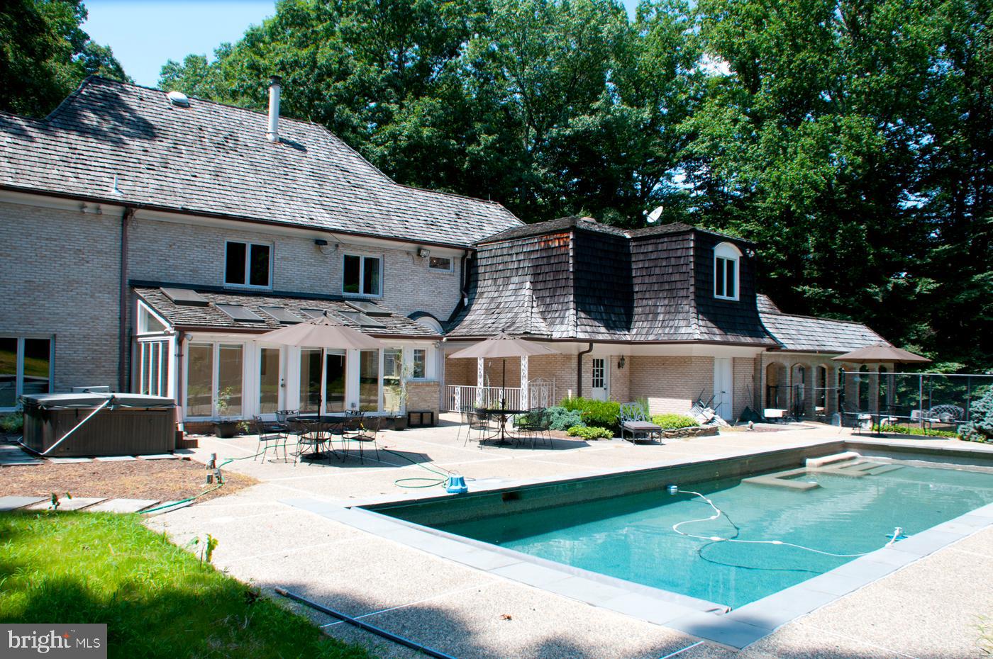 POTOMAC VIEW ESTATES - Residential