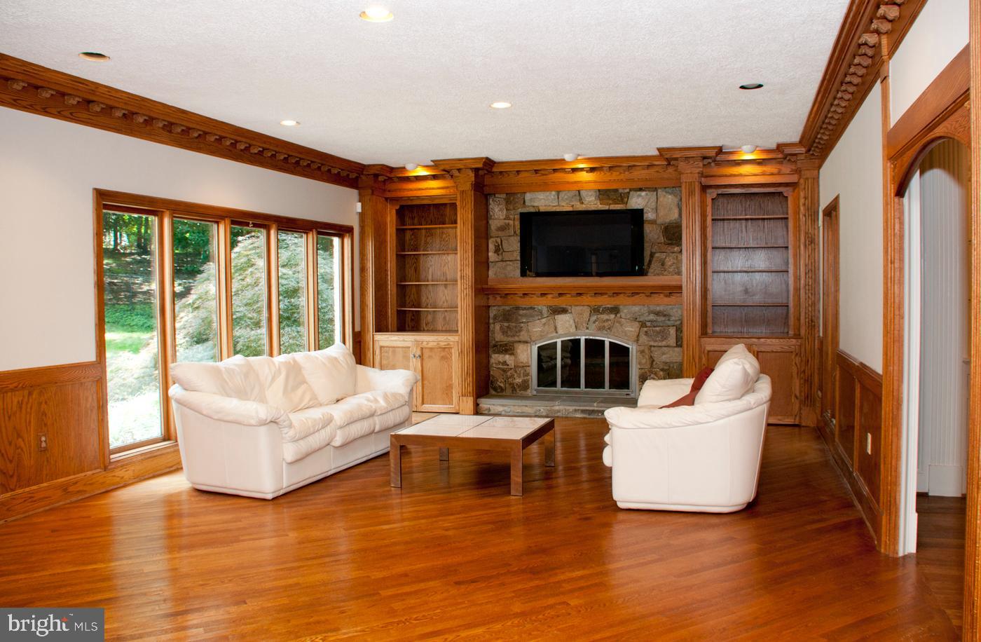 POTOMAC VIEW ESTATES - Residential