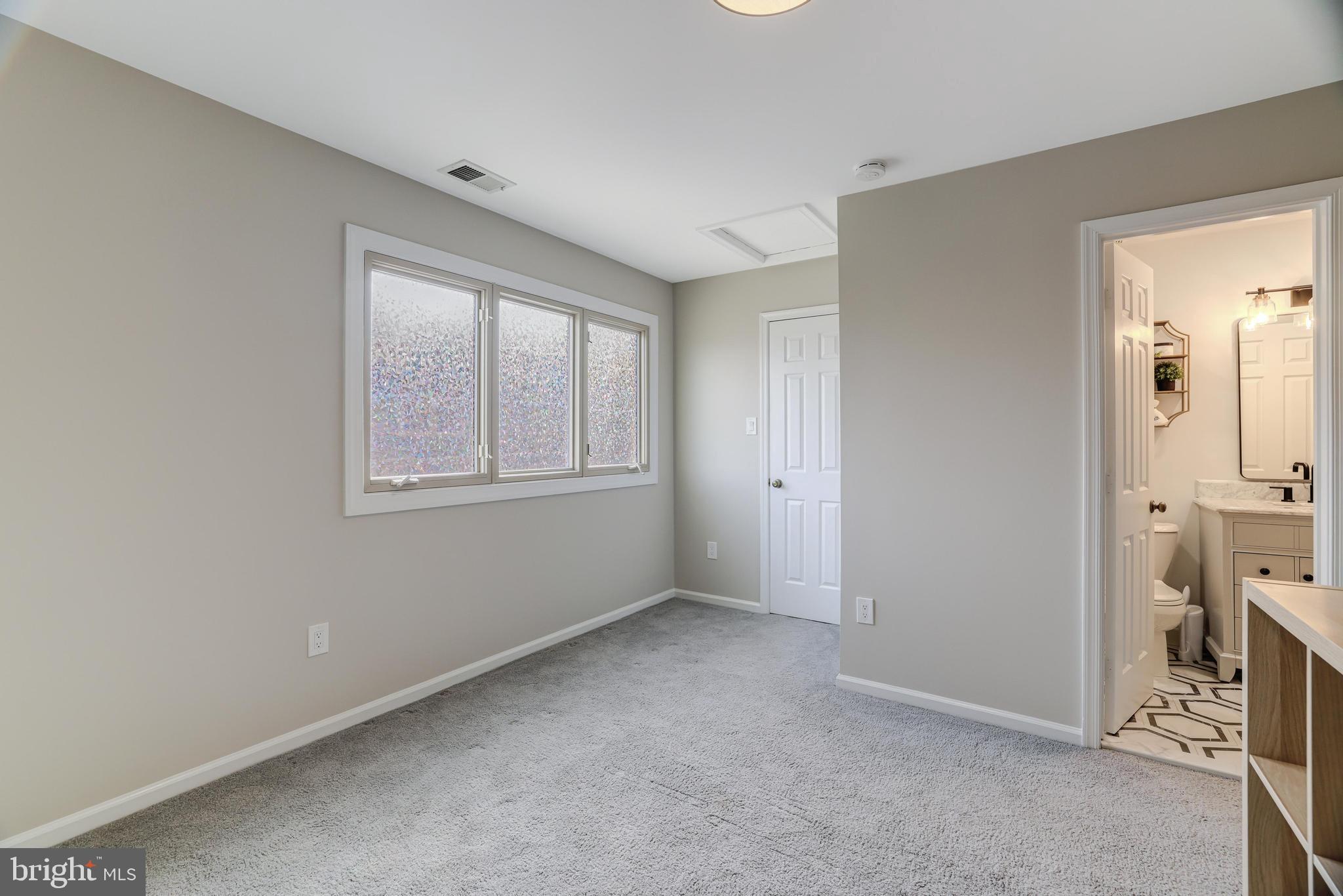 OAK MARR COURTS - Residential