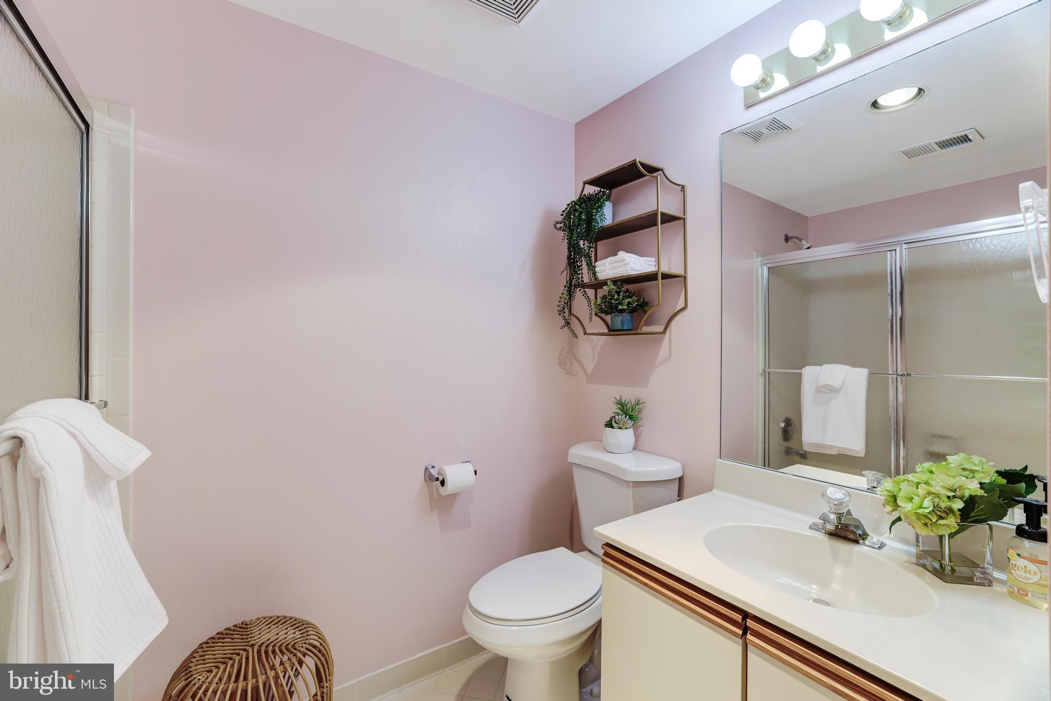 OAK MARR COURTS - Residential