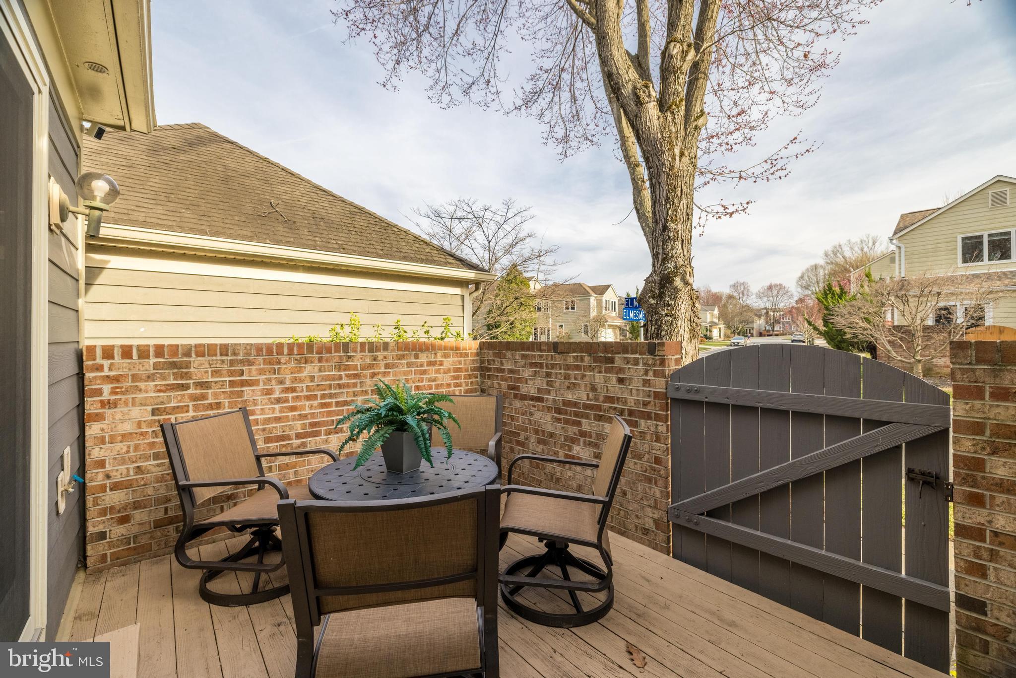 OAK MARR COURTS - Residential