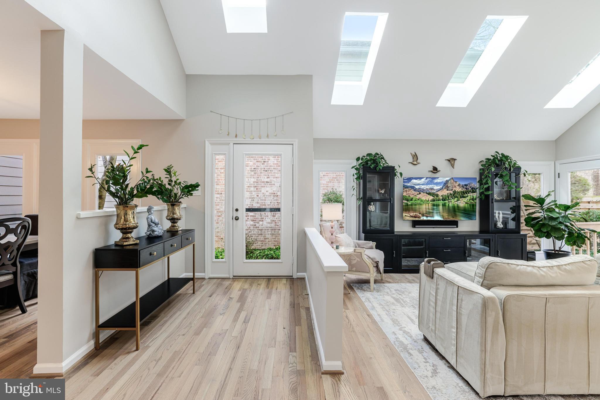 OAK MARR COURTS - Residential