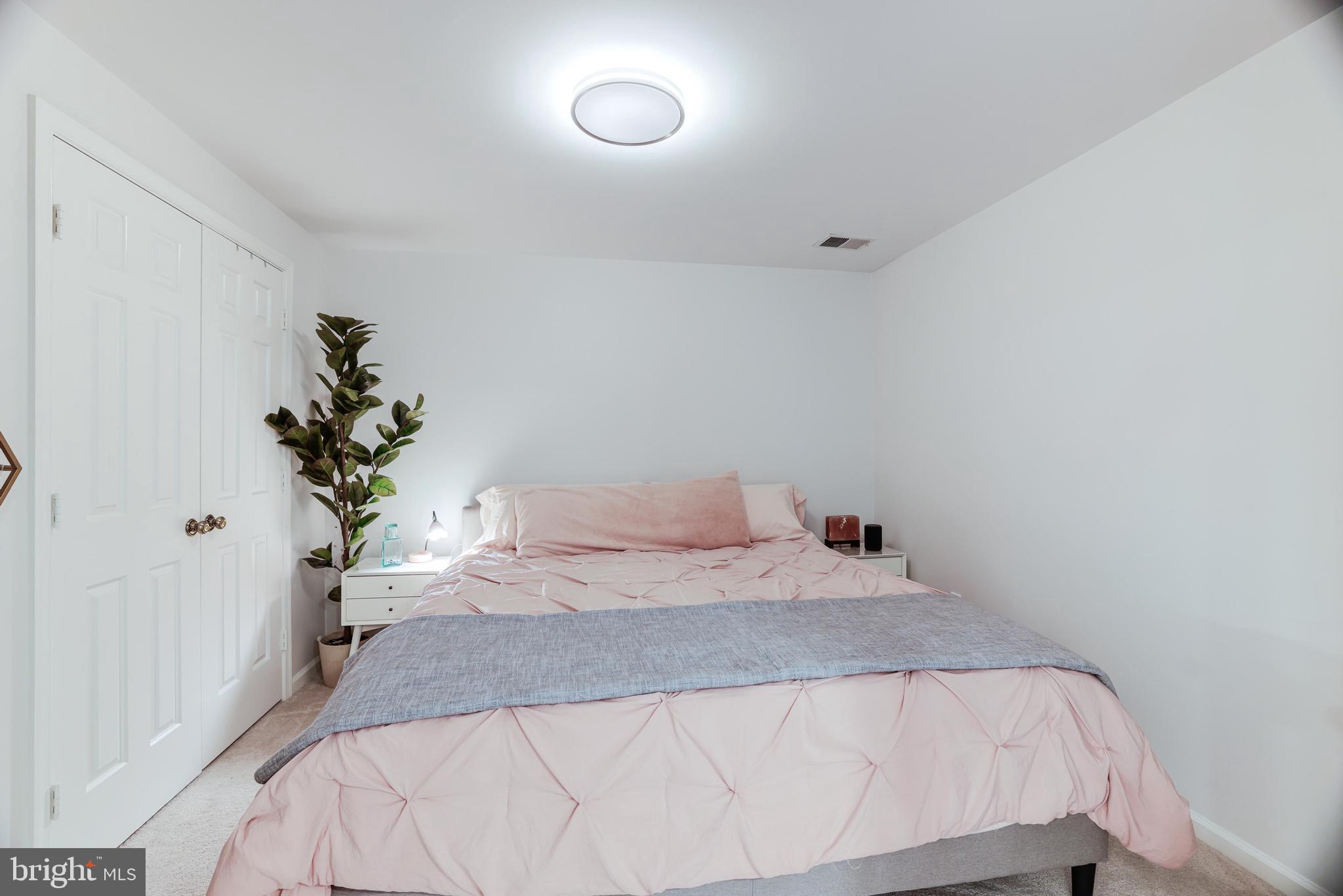 OAK MARR COURTS - Residential