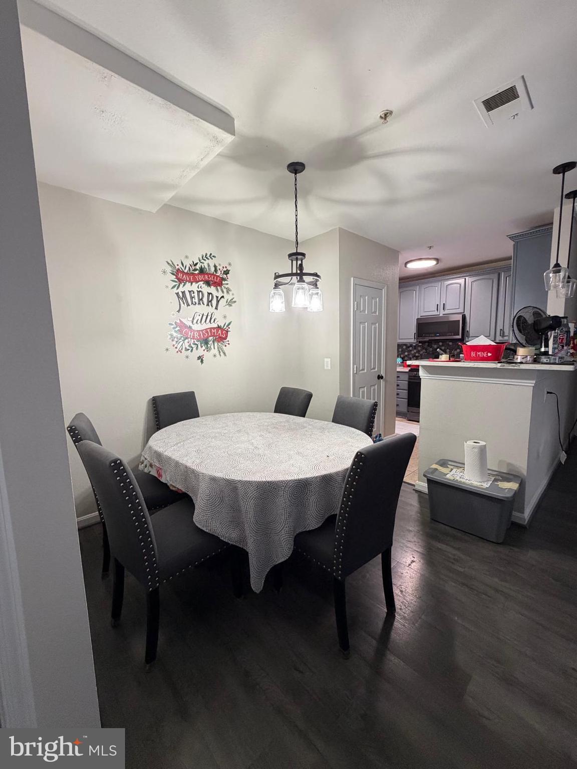 FOX MILL STATION - Residential Lease