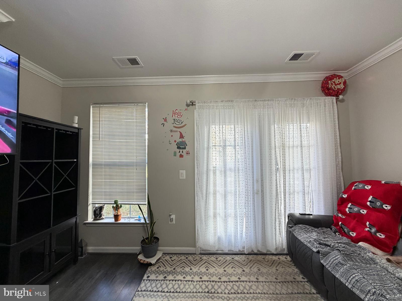 FOX MILL STATION - Residential Lease