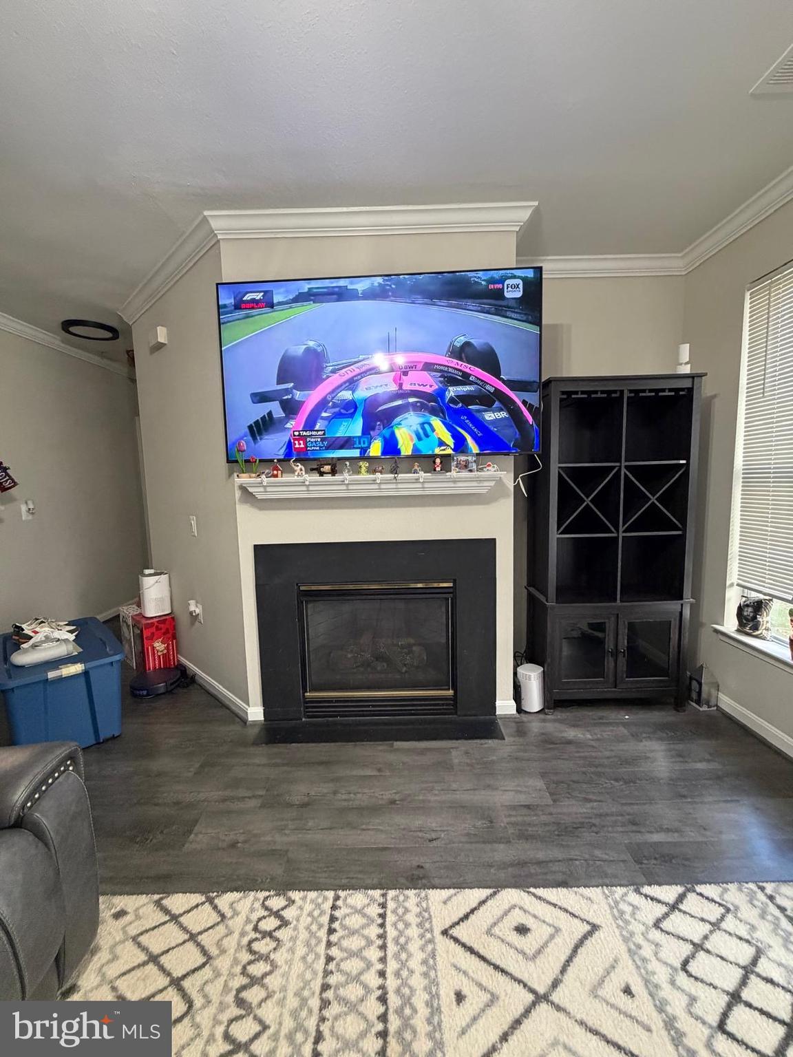 FOX MILL STATION - Residential Lease