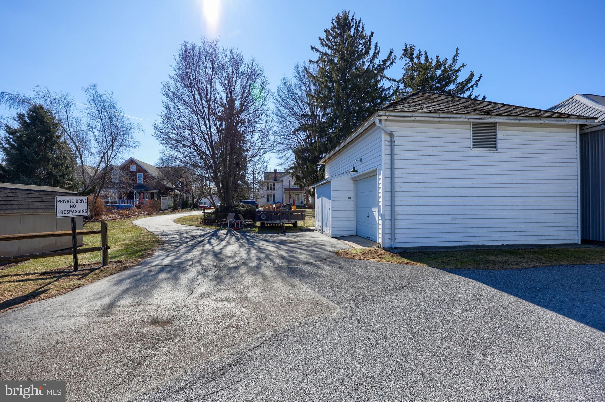 HEMPFIELD - Residential