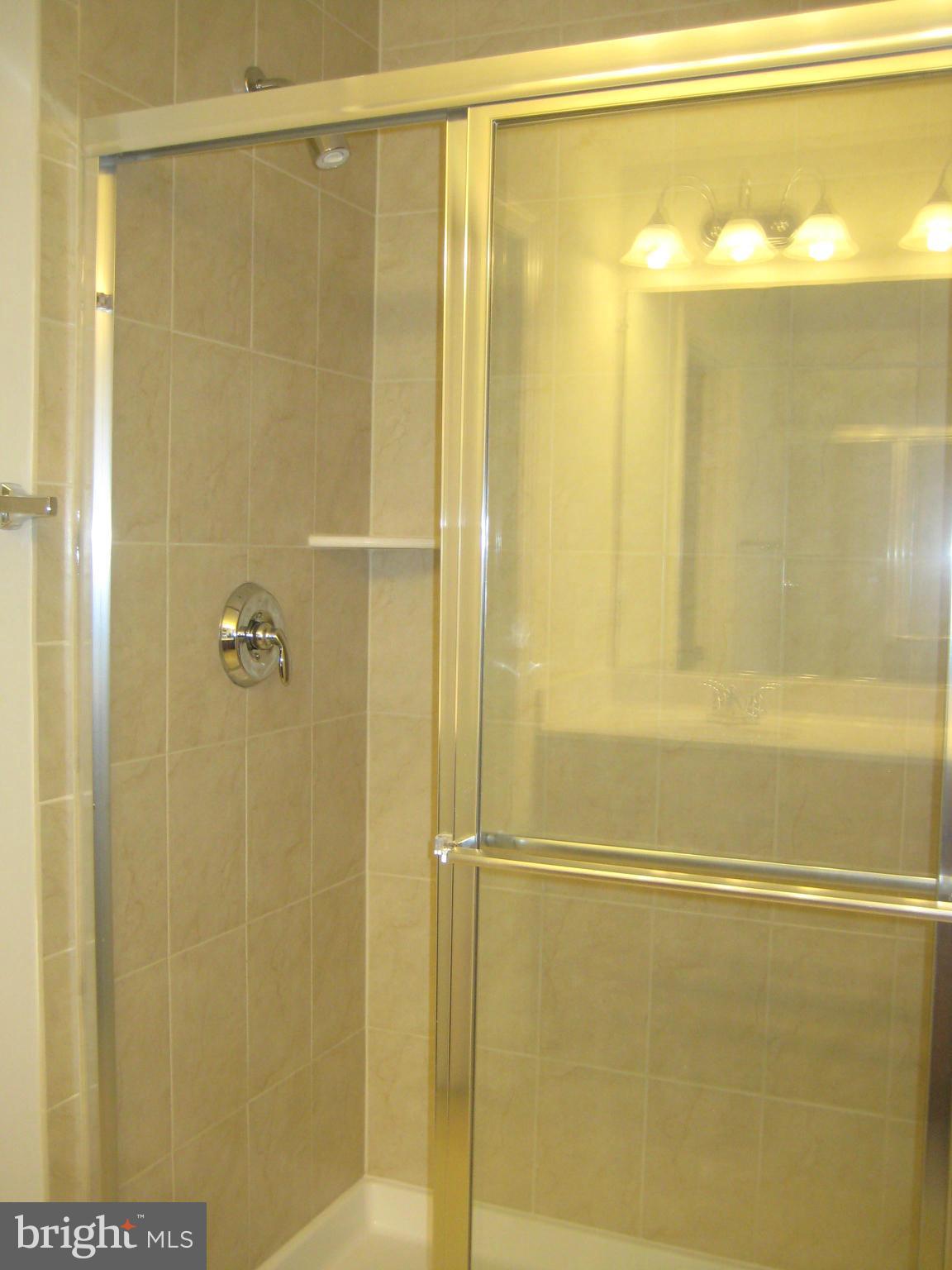 FOSTERS CREST - Residential Lease