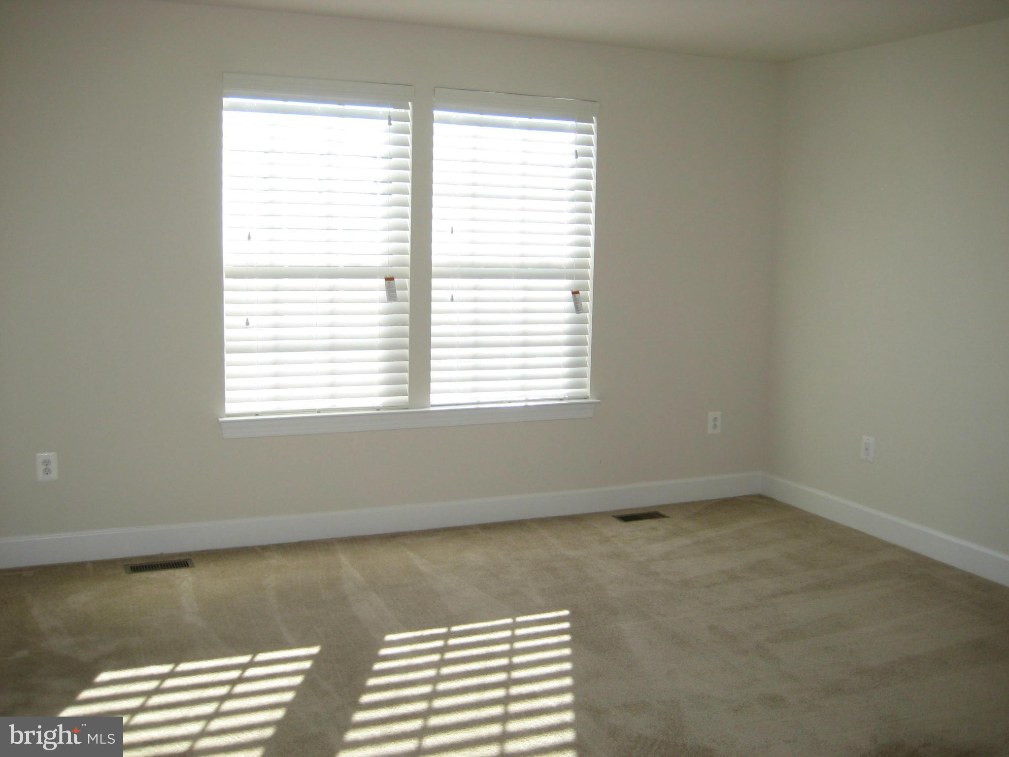 FOSTERS CREST - Residential Lease