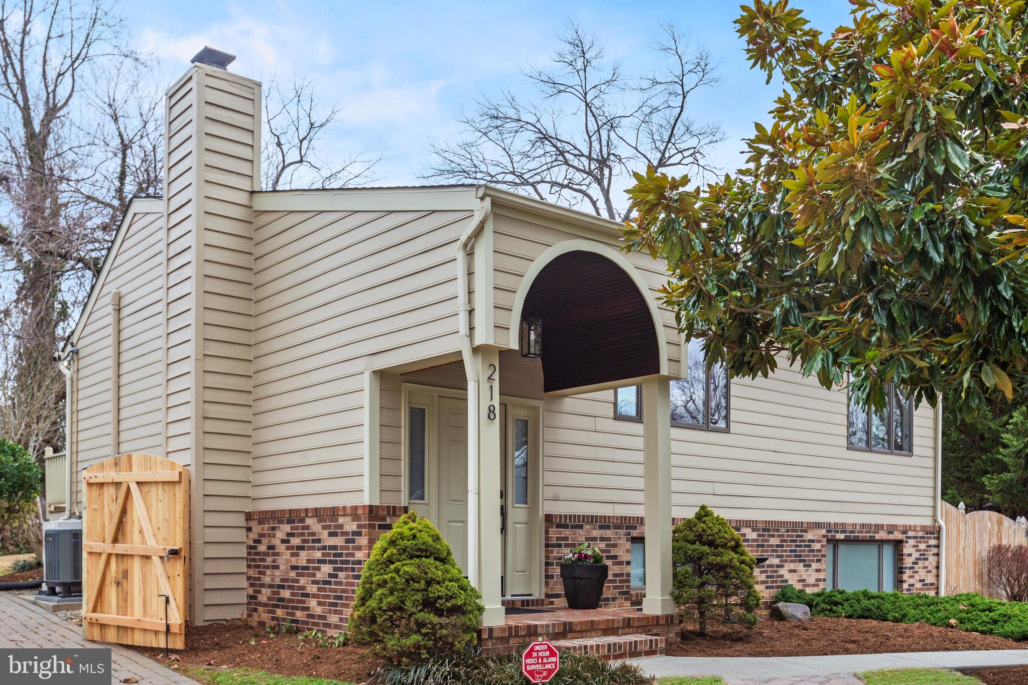 SOUTHDOWN SHORES - Residential