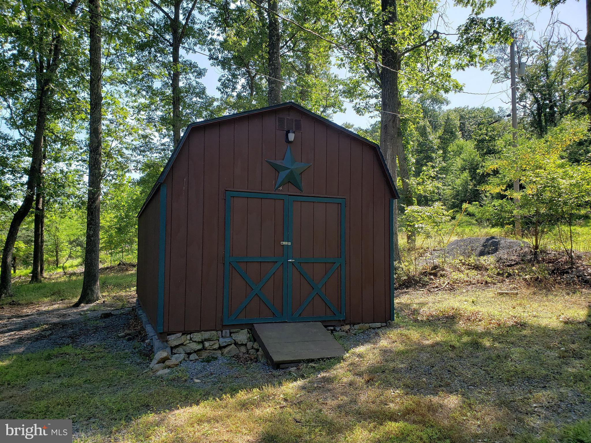 STAGECOACH STOP @ CAPON BRIDGE - Residential