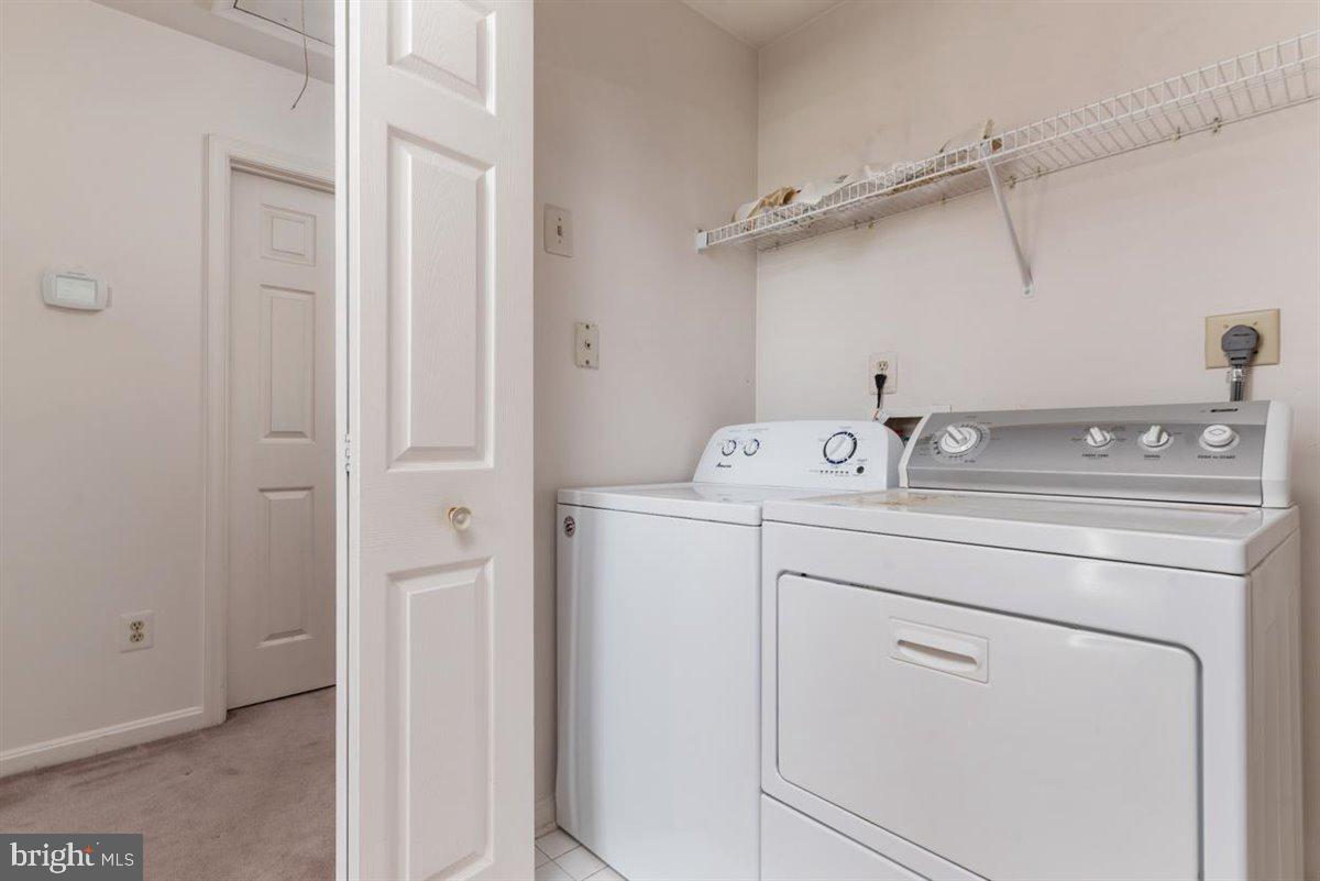 CENTREVILLE - Residential