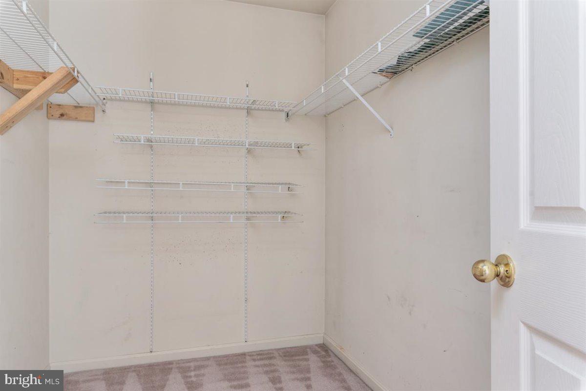 CENTREVILLE - Residential