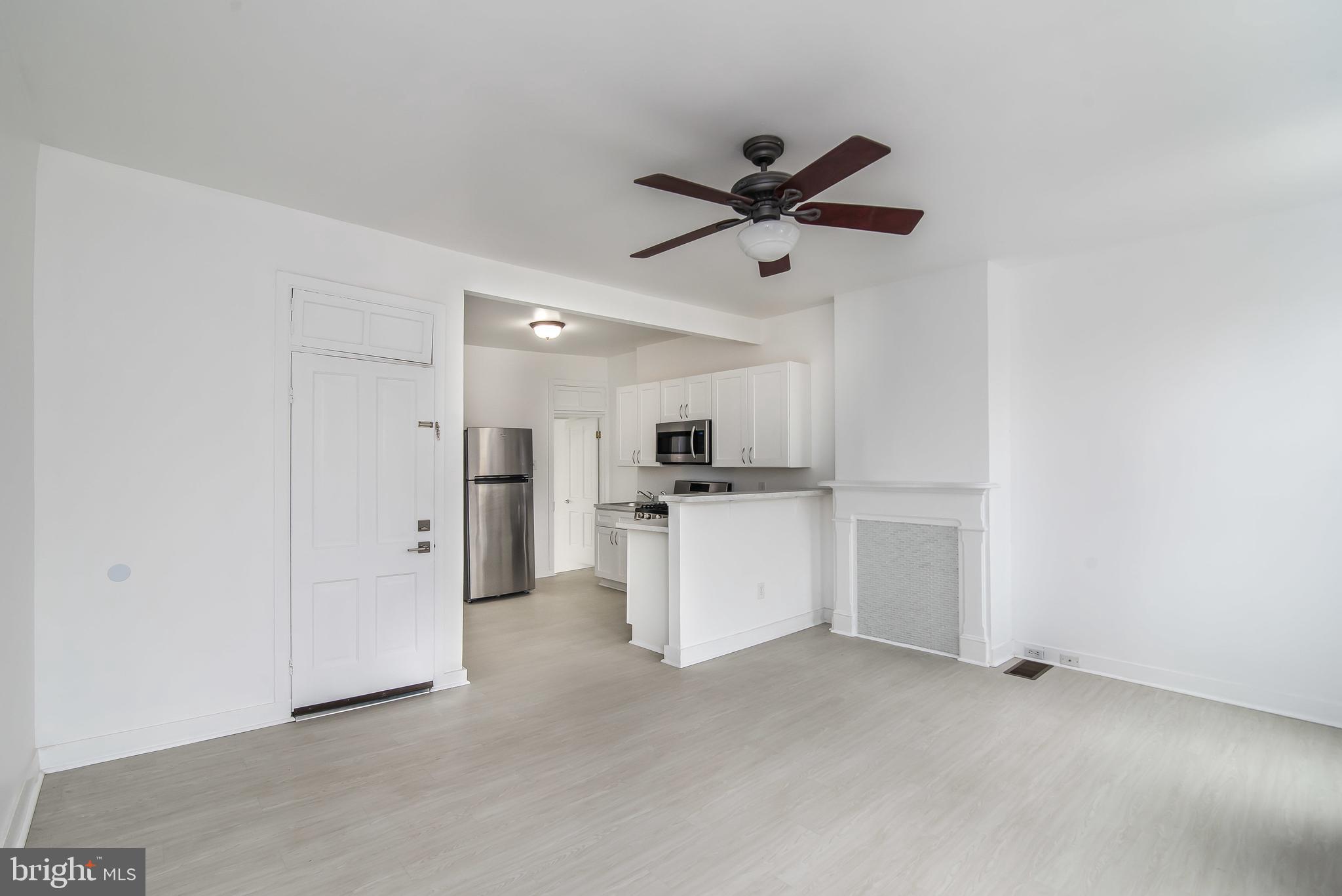 UNION SQUARE - Residential Lease