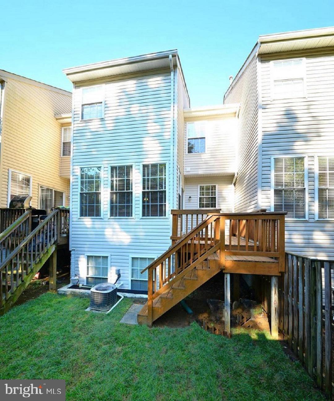 COLLEGE PARKWAY PLACE - Residential