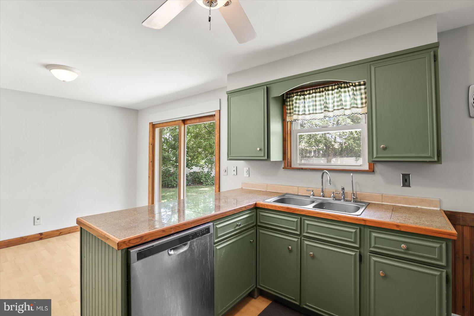 HAINES ACRES - Residential