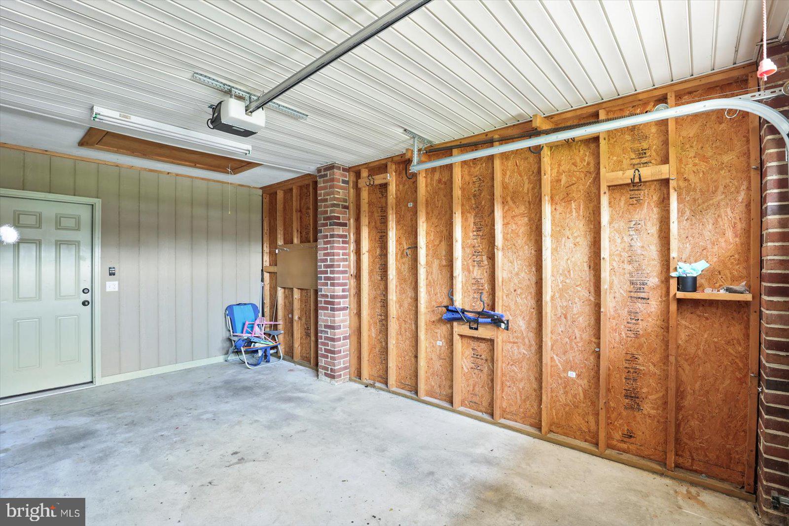 HAINES ACRES - Residential