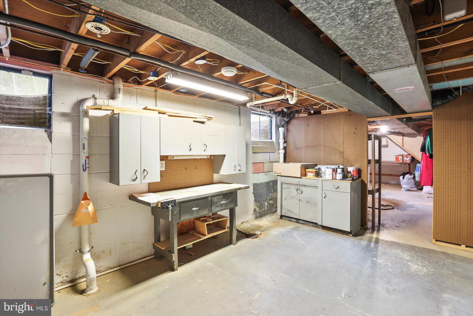 HAINES ACRES - Residential