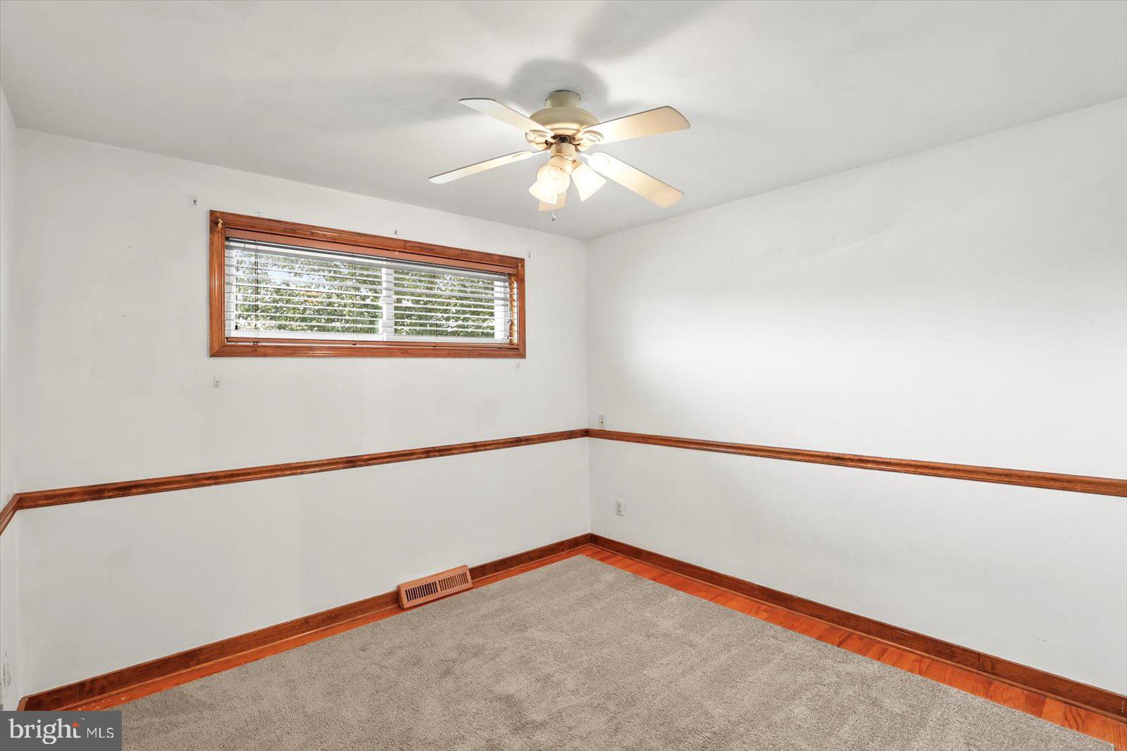 HAINES ACRES - Residential