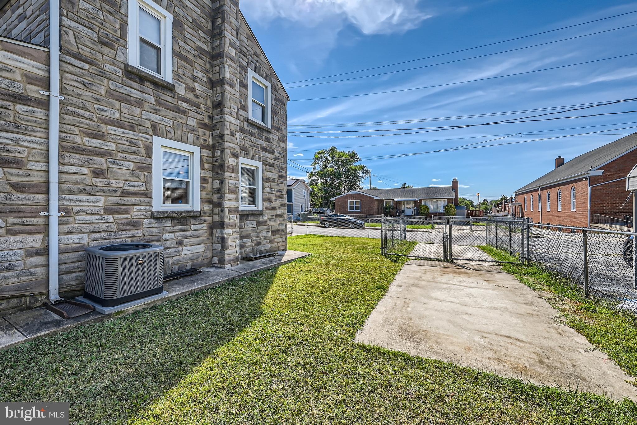 BROOKLYN - Residential