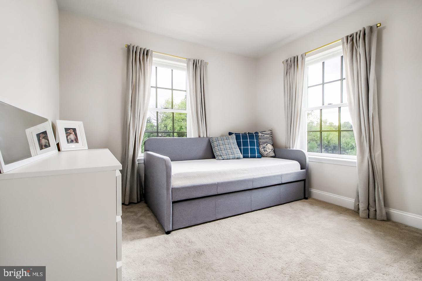 PARKSIDE AT WARFIELD - Residential