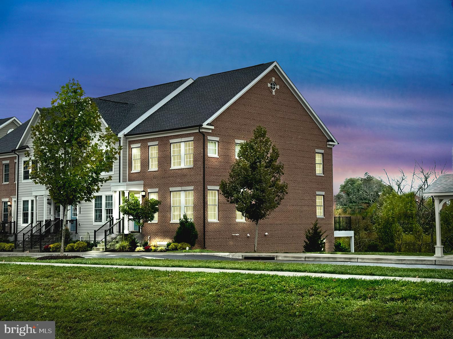 PARKSIDE AT WARFIELD - Residential